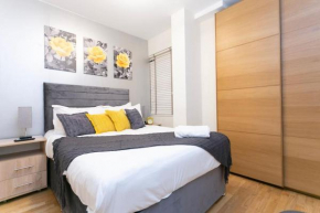 Yellow Rose 1BR opposite West Kensington Station